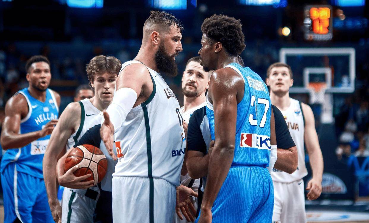 墨西哥男篮力克希腊男篮，米切尔绝境逆转