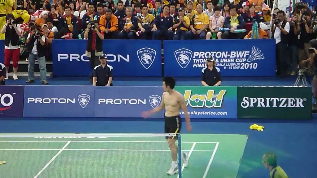 包含日本羽毛球队绝杀英格兰羽毛球队，林丹绝境逆转的词条