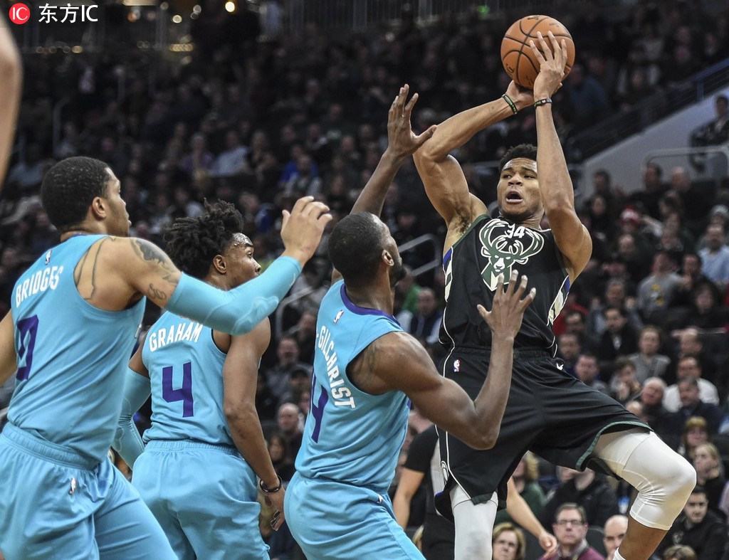 黄蜂轻取雄鹿,阿德巴约制霸全场 黄蜂轻取雄鹿,阿德巴约制霸全场