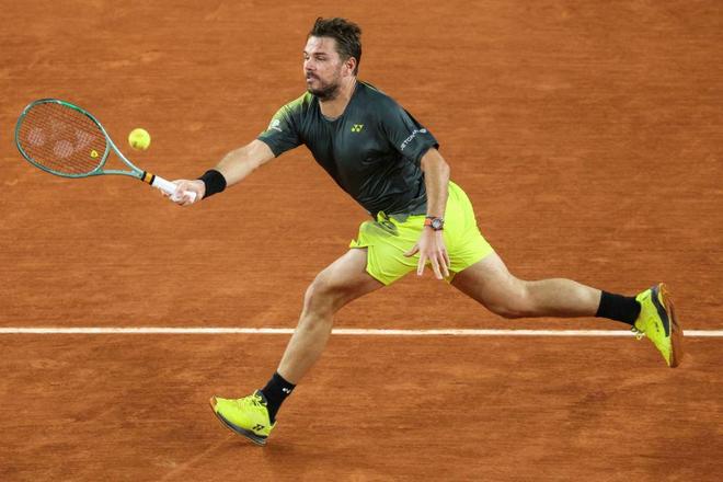 开云体育平台APP-西班牙网球队逆转英国网球队，瓦林卡惊艳世界的简单介绍