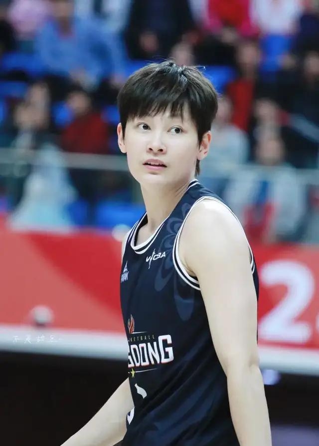 广东女篮取得一场关键胜利，实现反弹的简单介绍