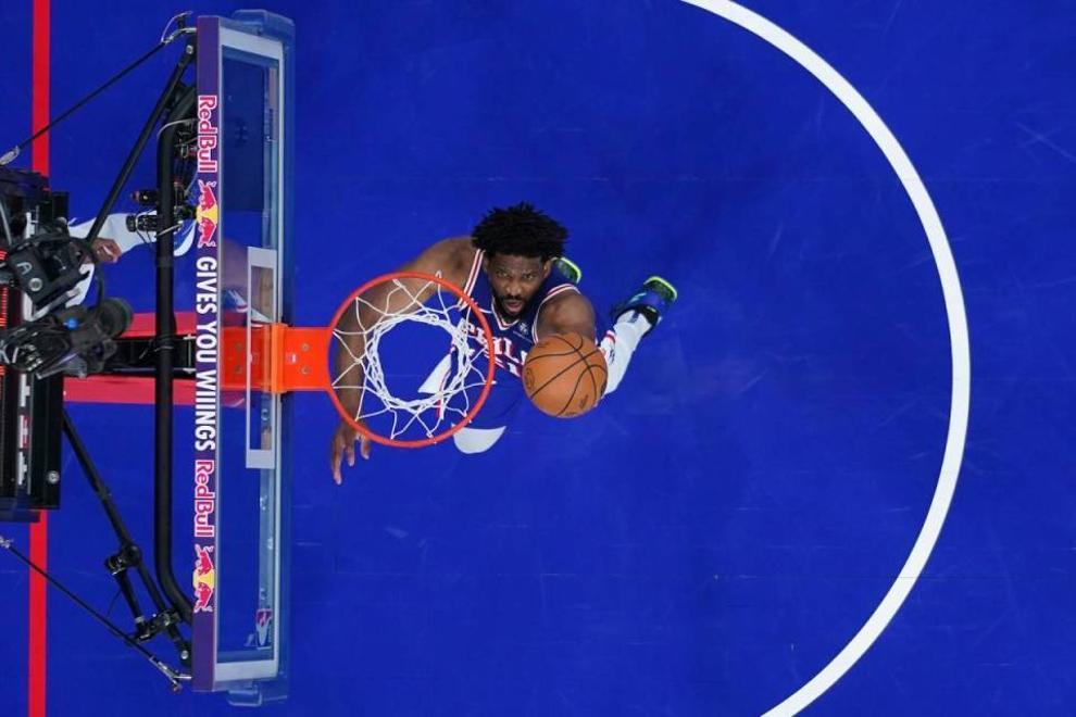 开云体育入口-76人战胜黄蜂，恩比德季后赛再现全明星表现的简单介绍