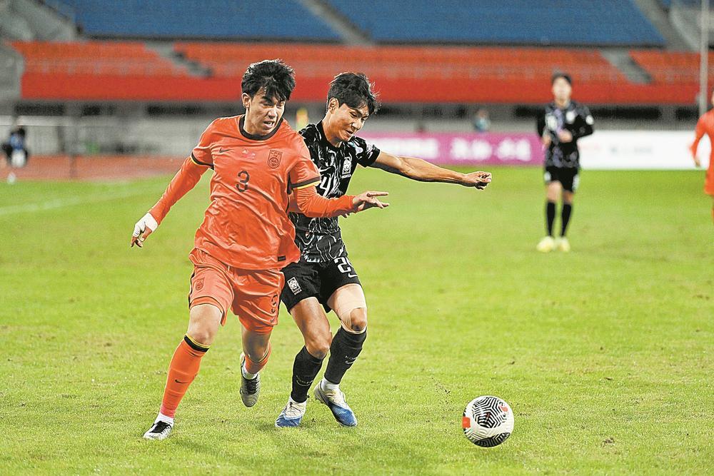 精彩球赛激烈进行，球员技术高超的简单介绍