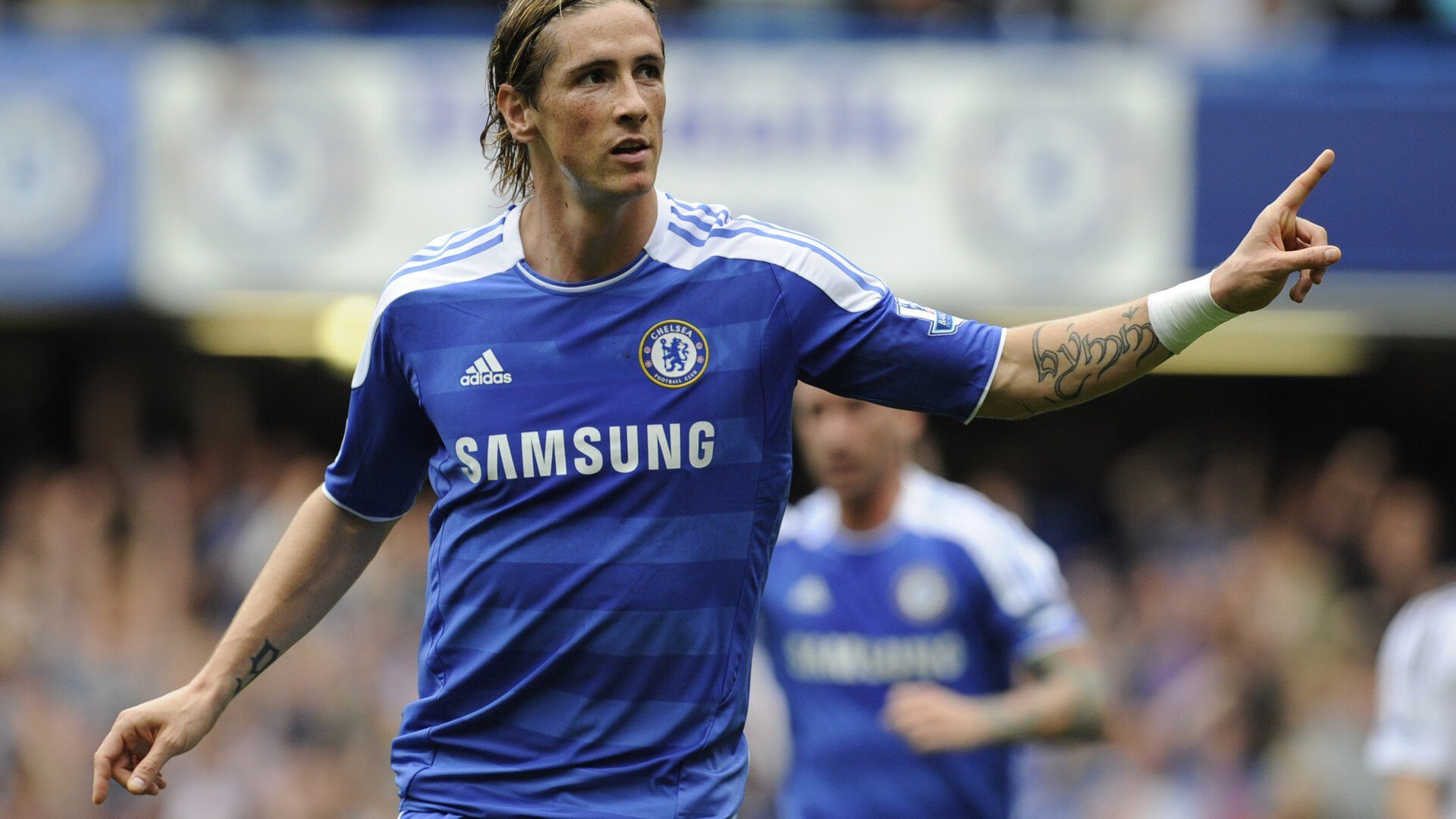 德甲争冠战焦点战,绿茵场上的伊拉克鏖战马里